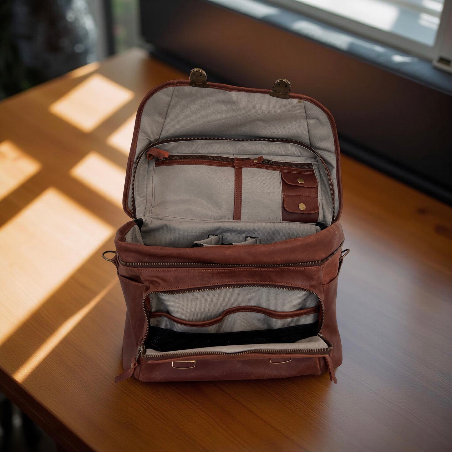 THE CAMERA BAG
